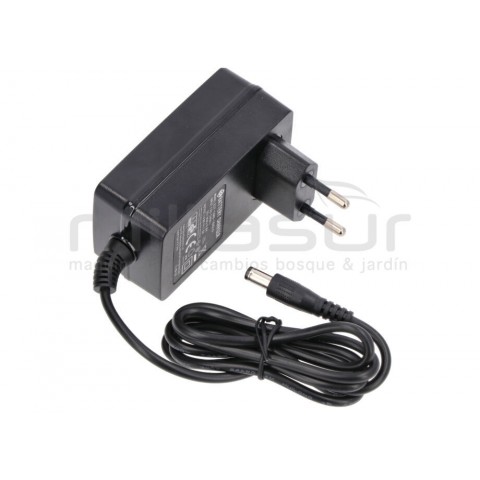 Carregador 16.8 V mb300 (37) Carregador 16.8 V mb300 (37)