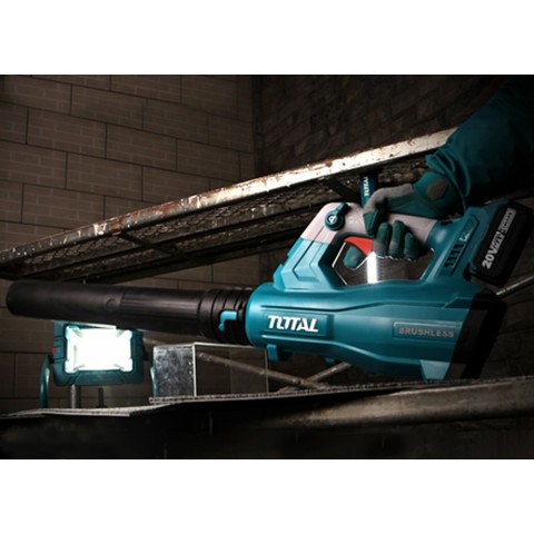 Soprador BRUSHLESS a  Bateria TOTAL (não inclui bateria nem carregador)